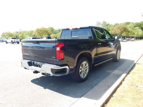 Used 2023 Chevrolet Silverado 1500 LTZ AWD/4WD image 11