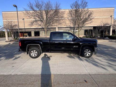 Used 2017 GMC Sierra 1500 SLE image 7
