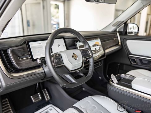 Used 2024 Rivian R1S Adventure image 21