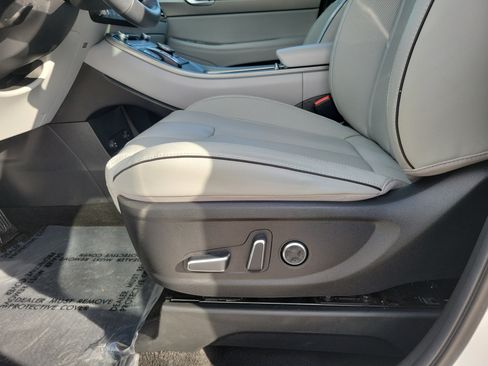 Used 2024 Hyundai Palisade SEL w/ Premium Package FWD image 14