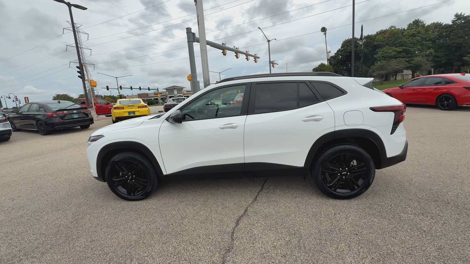 Certified 2024 Chevrolet Trax ACTIV w/ Sunroof Package FWD image 5