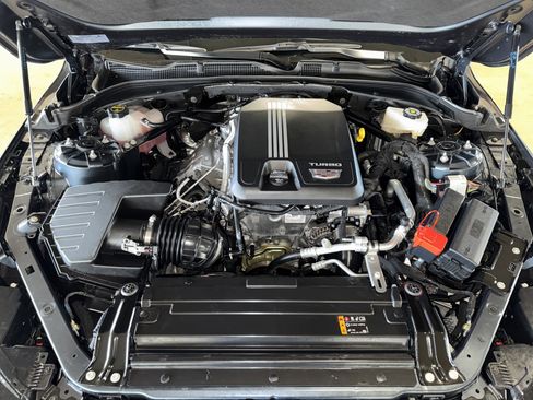 Used 2025 Cadillac CT4 Premium Luxury image 32