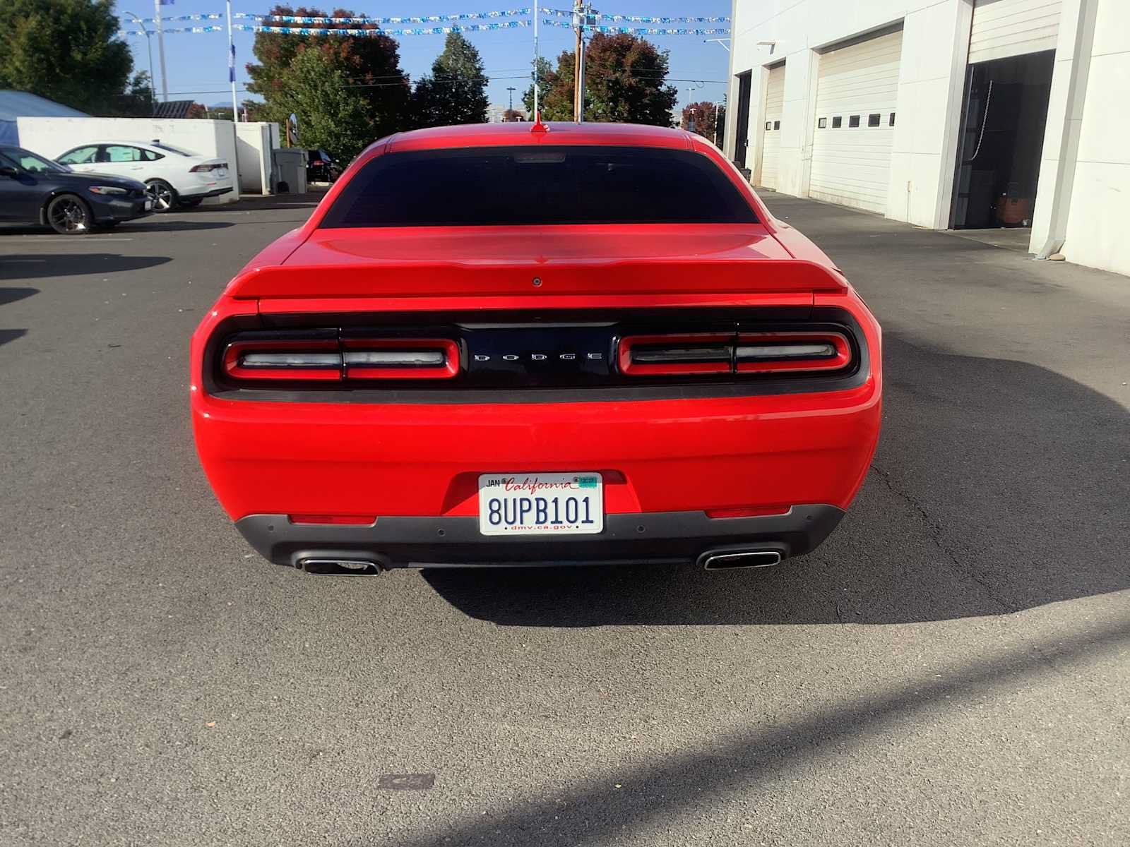 Used 2015 Dodge Challenger SXT Plus RWD image 4