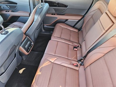 New 2026 Lincoln Nautilus Reserve image 28