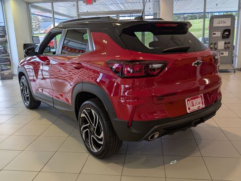 New 2026 Chevrolet TrailBlazer RS w/ Convenience Package image 3