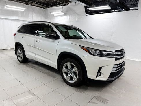Used 2018 Toyota Highlander Limited image 8