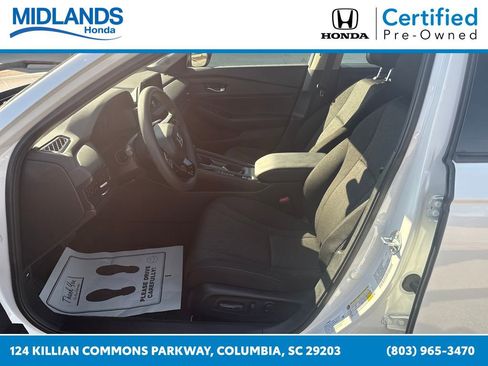 Certified 2025 Honda Accord SE image 12