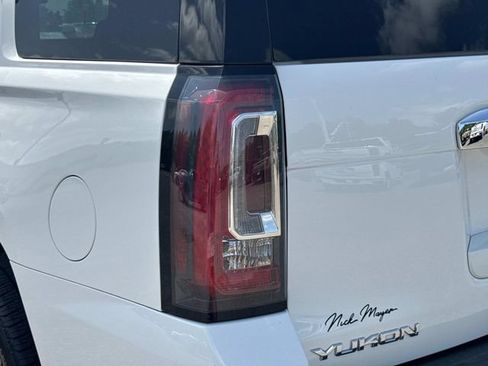 Used 2020 GMC Yukon Denali w/ Open Road Package AWD/4WD image 12