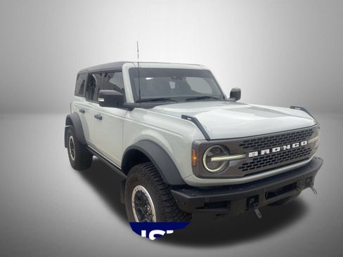 Used 2024 Ford Bronco Badlands AWD/4WD image 5