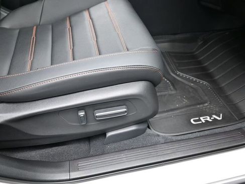 Used 2026 Honda CR-V Sport-L image 28