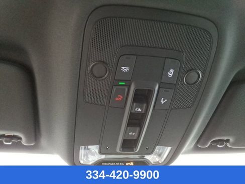 Used 2025 Audi Q3 2.0T Premium w/ Convenience Package image 18