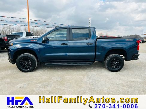 Used 2020 Chevrolet Silverado 1500 LT Trail Boss AWD/4WD image 2