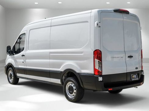 Used 2023 Ford Transit 250 Medium Roof RWD image 8