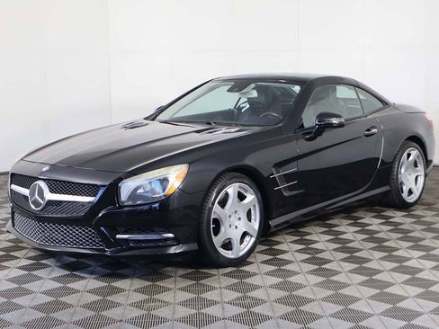Used 2013 Mercedes-Benz SL 550 w/ Premium Pkg image 9