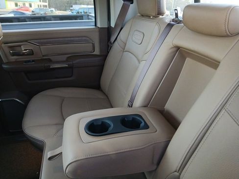 Used 2024 RAM 3500 Limited w/ Towing Technology Group image 52