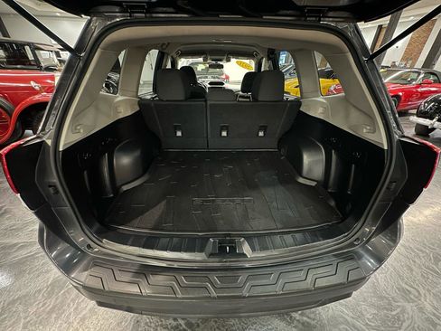 Used 2021 Subaru Forester AWD/4WD image 16