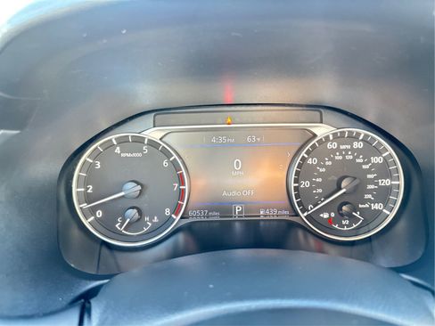 Used 2024 Nissan Altima 2.5 SV FWD image 17