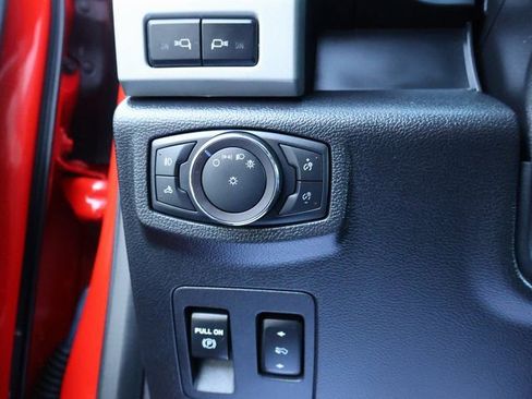 Used 2018 Ford F150 Lariat image 41