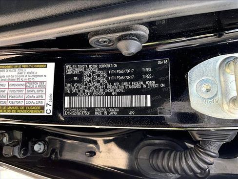 Used 2018 Toyota 4Runner TRD Off-Road Premium AWD/4WD image 30