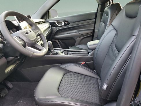 New 2026 Jeep Compass Latitude AWD/4WD image 15