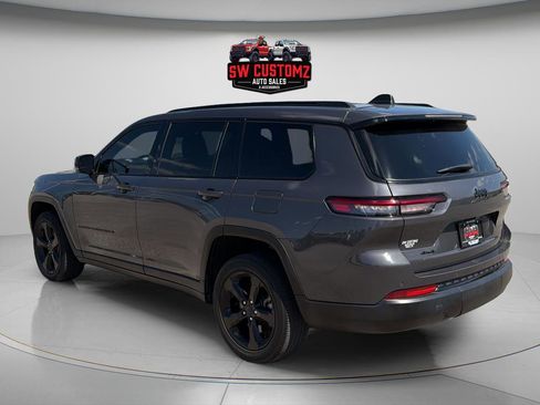 Used 2023 Jeep Grand Cherokee L Laredo AWD/4WD image 5