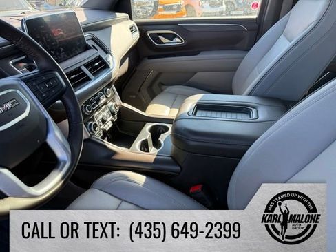 Used 2024 GMC Yukon XL SLT w/ SLT Premium Package image 26