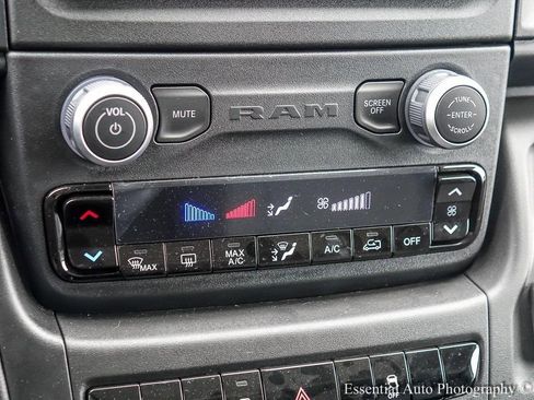 Used 2024 RAM ProMaster 2500 w/ Quick Order Package 22G SLT image 16