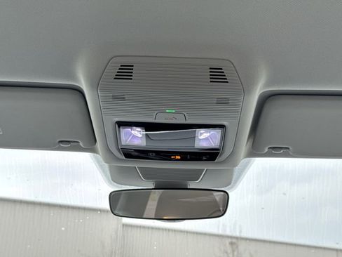 New 2026 Volkswagen Tiguan S image 30