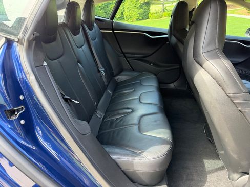 Used 2015 Tesla Model S 70D AWD/4WD image 19