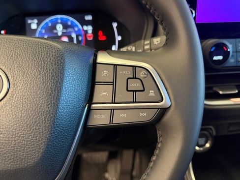 New 2026 Toyota Grand Highlander XLE image 19