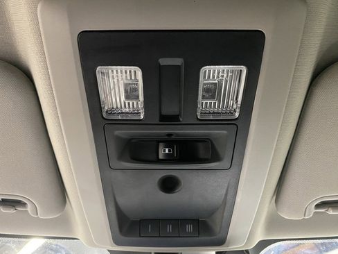 Used 2018 RAM 1500 Laramie image 29