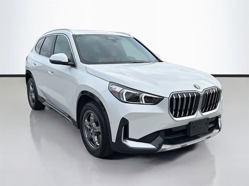 Certified 2025 BMW X1 xDrive28i image 2