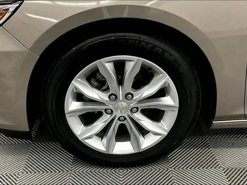 Used 2023 Chevrolet Malibu LT image 10