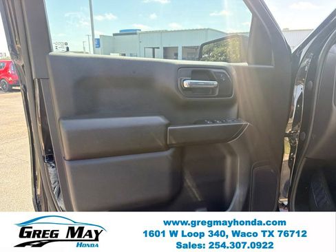 Used 2023 Chevrolet Silverado 1500 Custom RWD image 10