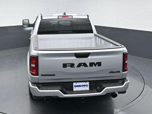 New 2026 RAM 1500 4x4 Crew Cab image 38