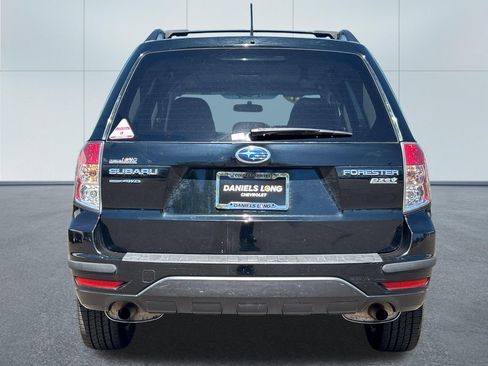 Used 2011 Subaru Forester 2.5X Premium w/ All-Weather Pkg AWD/4WD image 4