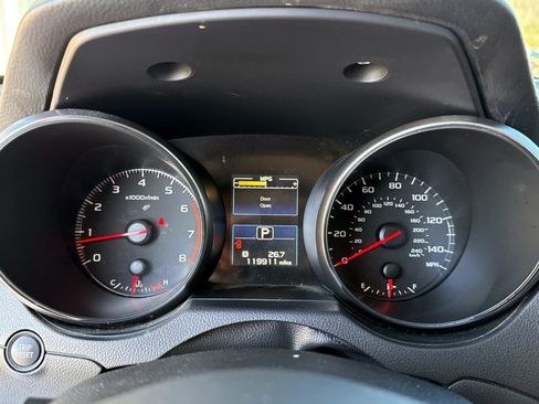 Used 2017 Subaru Outback 2.5i image 27