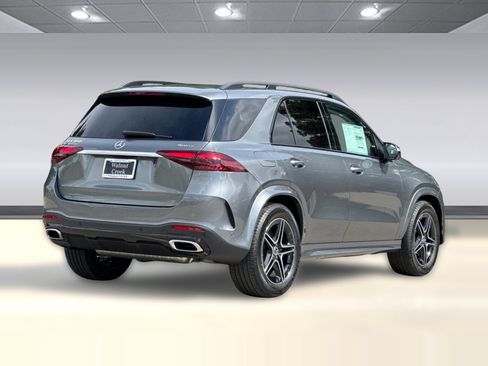 New 2026 Mercedes-Benz GLB 250 image 9