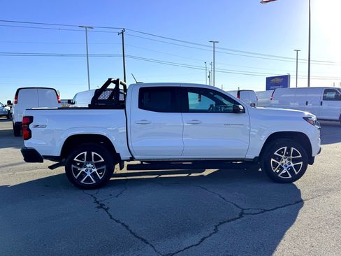 Used 2024 Chevrolet Colorado Z71 w/ Z71 Convenience Package 2 image 5