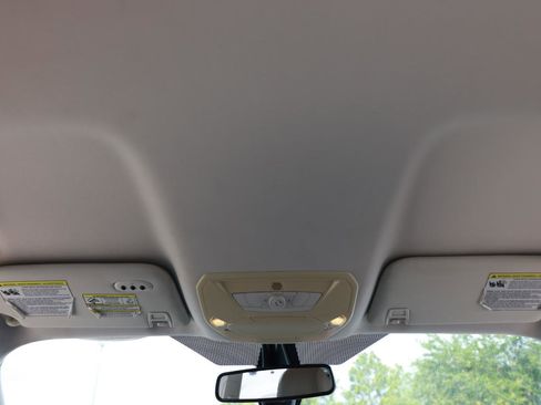 Used 2015 Ford Escape Titanium w/ Equipment Group 301A FWD image 24