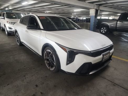 Certified 2025 Kia K4 GT-Line FWD image 2