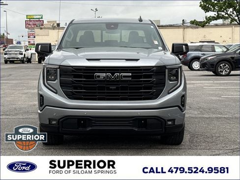 Used 2025 GMC Sierra 1500 Elevation w/ Elevation Premium Package AWD/4WD image 16