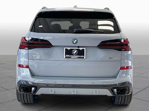 New 2026 BMW X5 xDrive50e w/ M Sport Package image 4