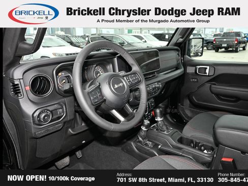 Used 2026 Jeep Wrangler Unlimited Rubicon AWD/4WD image 5