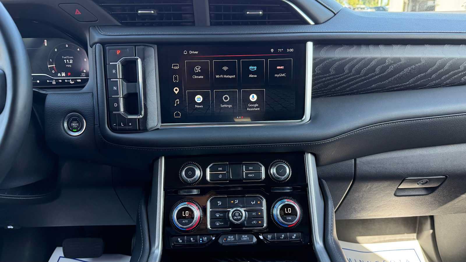 Used 2024 GMC Yukon Denali AWD/4WD image 21