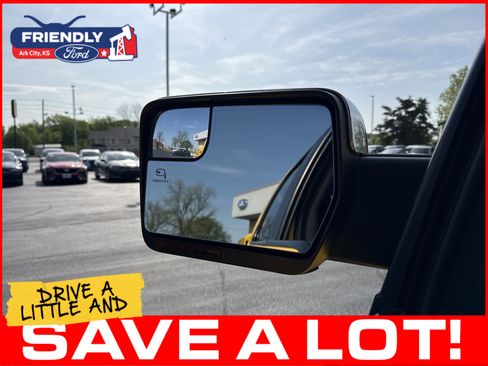 Used 2014 Ford F150 Lariat w/ Equipment Group 502A Luxury AWD/4WD image 31