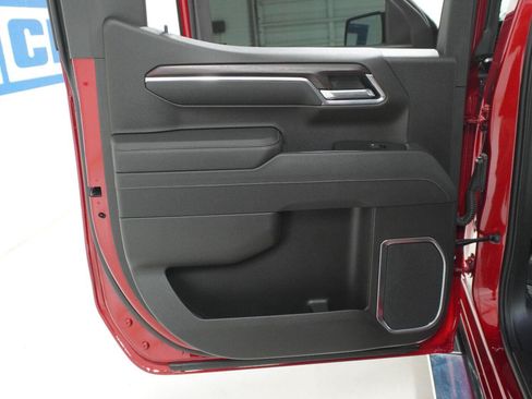 Used 2025 GMC Sierra 1500 SLT RWD image 27