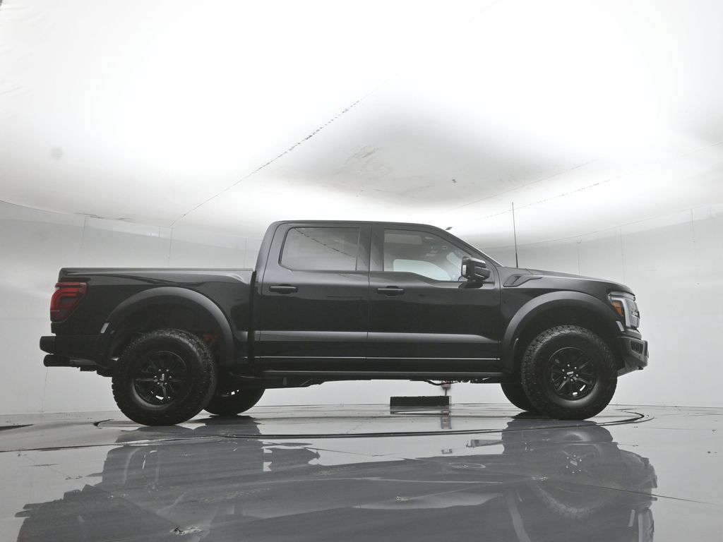 Used 2026 Ford F150 Raptor AWD/4WD image 51