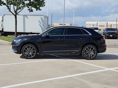 Used 2020 Audi Q8 Prestige w/ Prestige Package image 8