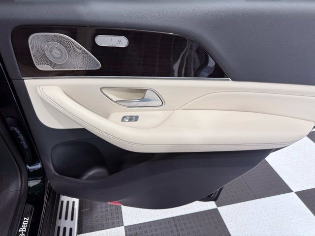 Used 2020 Mercedes-Benz GLE 350 4MATIC image 26